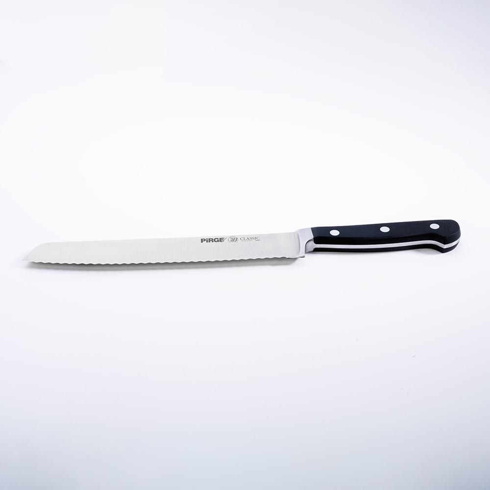 Classic Bread Knife 22 cm